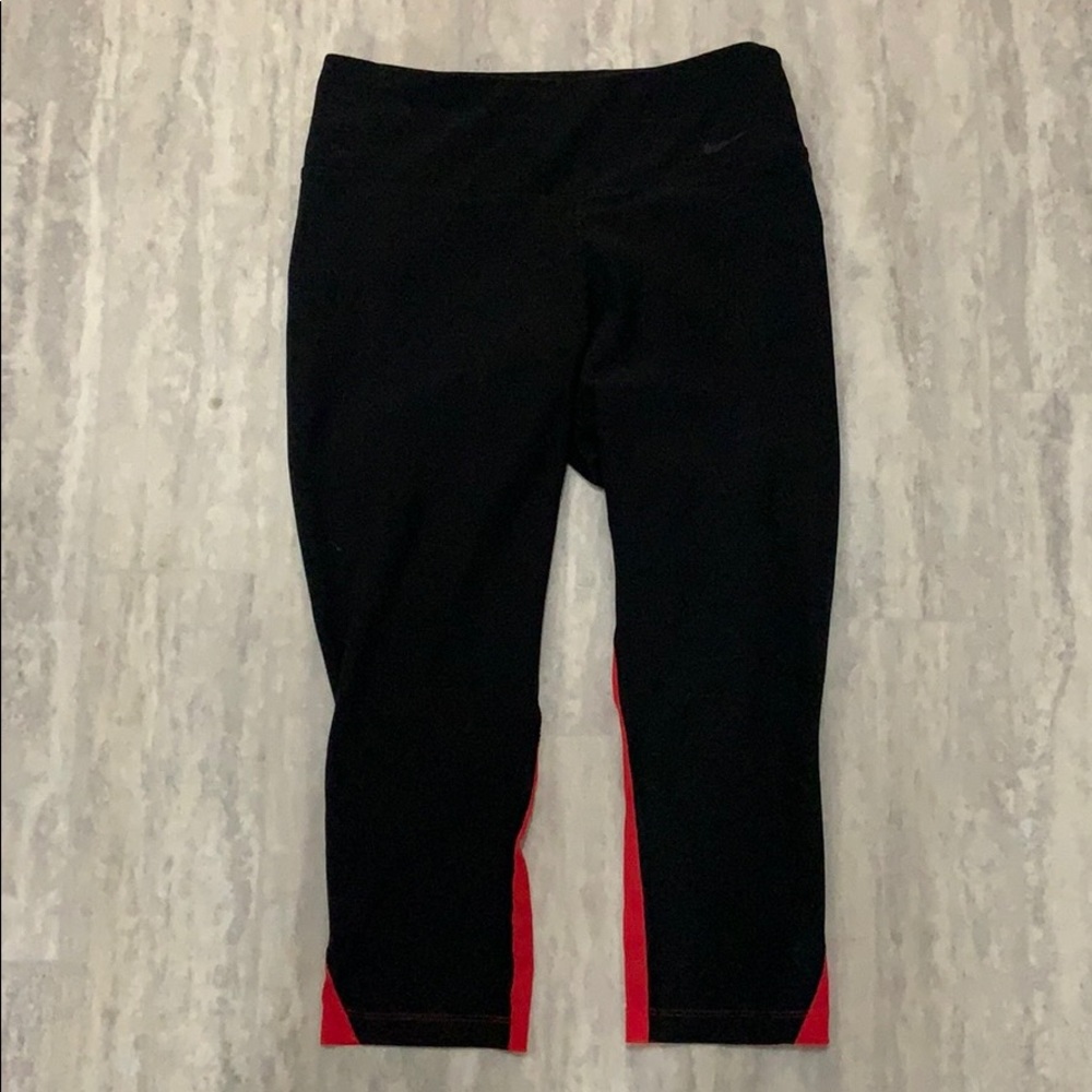 Nike crop leggings